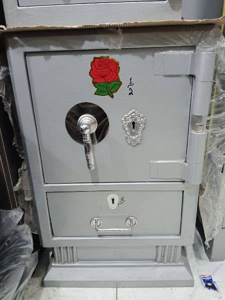 cash locker / cash safe / tajori 10