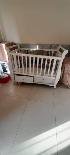 children / Baby crib for sale 0