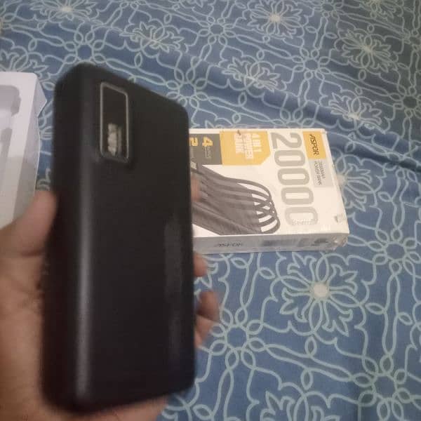 Power bank 4 in 1 5