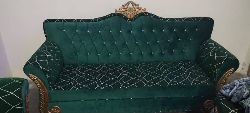 king sofa. 4