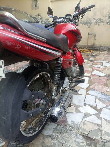Ravi Piaggio 125 Italian motor bike (YBR 125 honda suzuki sports) 5