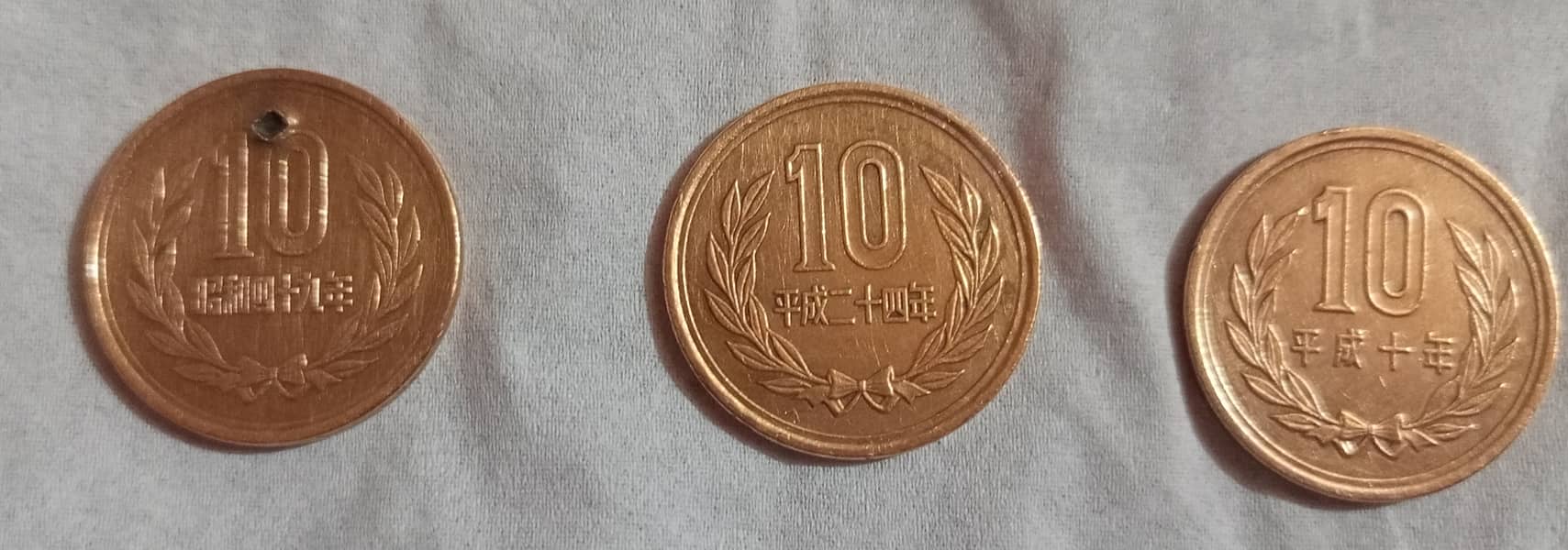 OLD JAPAN COINS: 10 Yen Bronze,50 Yen FLORAL, 100 Yen Beautiful Flower 5