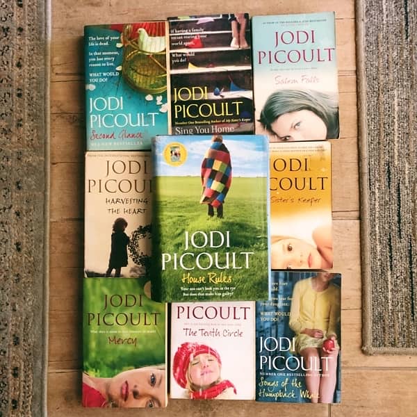 Jodi Picoult books x 9 0