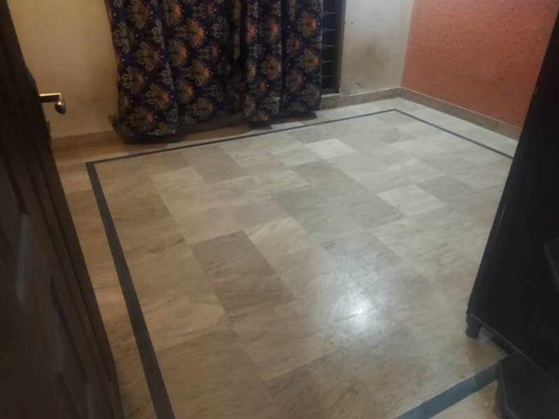 One bed flat available for rent in pak arab housing scheme Main farozpur road Lahore 8