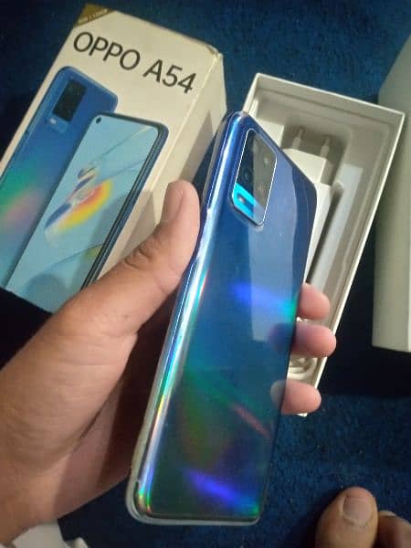 Oppo  A54 4+128GB lush cundion 10/10 complete box no repir  teyp C  . 0