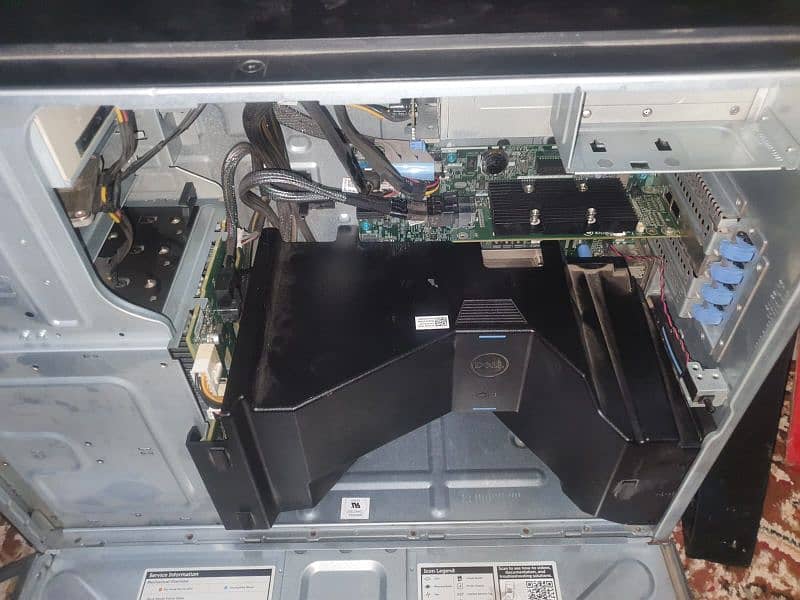 Dell Power edgeT330 Server Machine with Xeon 1270 V5 ddr4 only Barebon 2