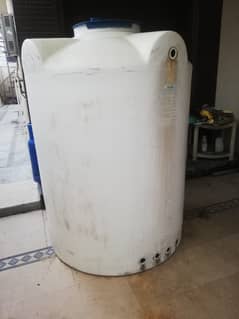 Water tank aqua 300 Gallon