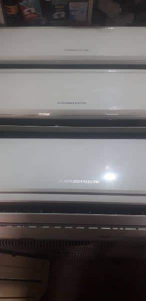 Mitsubishi AC 1.5/ur 1 ton good total genuine 10/10 condition 0