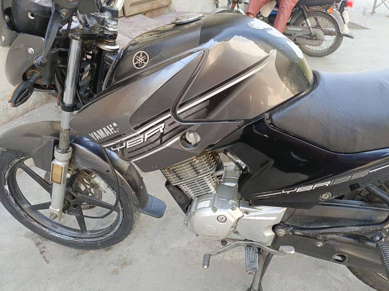 YBR 125 Home Used with Excellent Performance and Quality 6