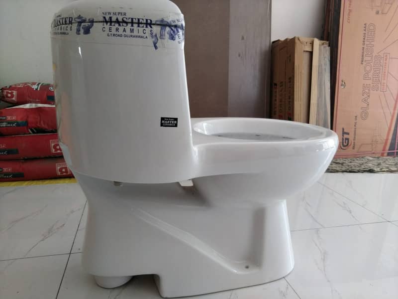 Toilet Commode (Export Quality Porta Shape) 2
