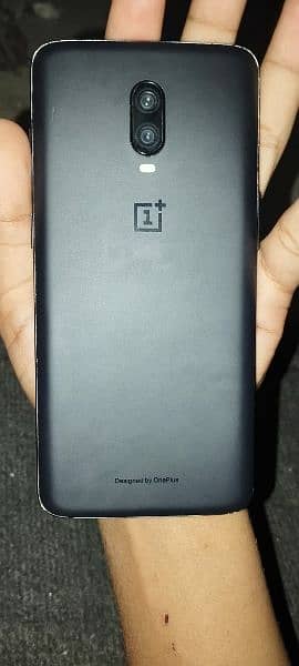 OnePlus 6t                ok condition whatsapp number 03213421956 0