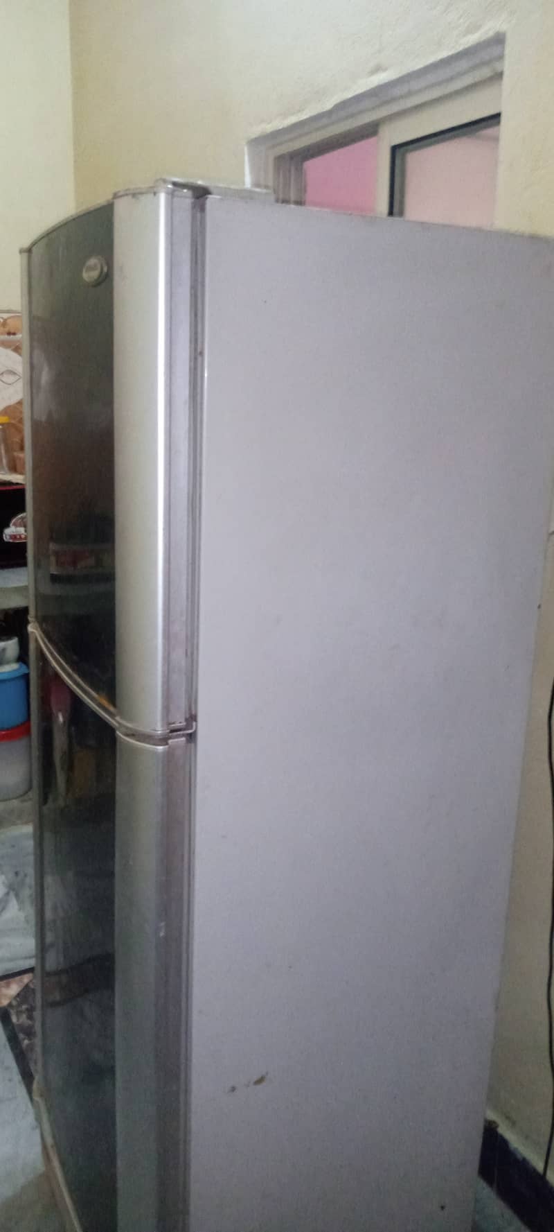 Waves refrigerator 1