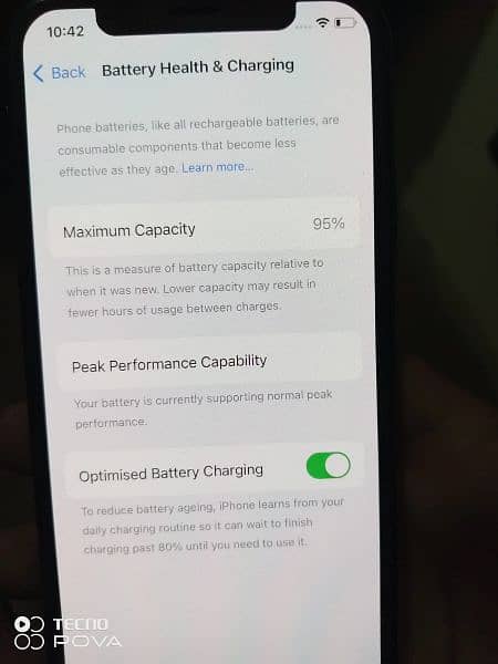 iphone xs 256gb 95% battery health gold 1
