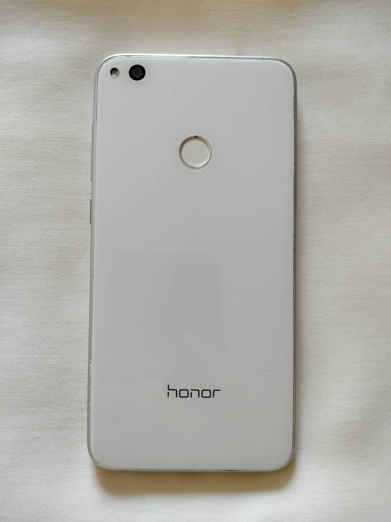 Huawei P8 Lite 1