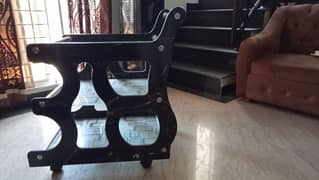 Table / Coffee table / Wooden table / Tea trolly