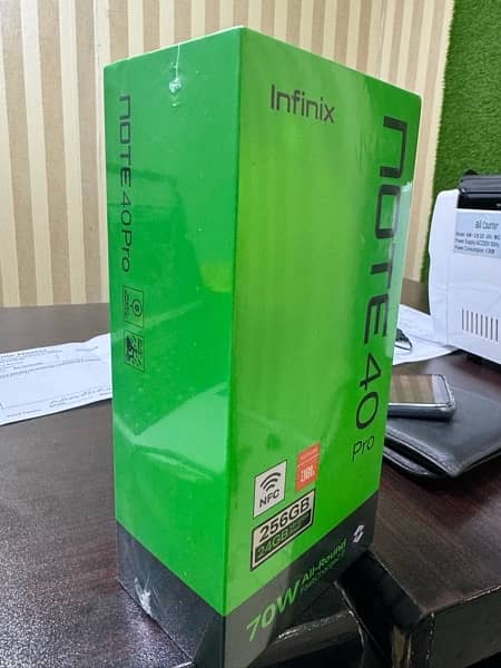 Infinix Note 40 Pro 4