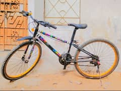 9 GEAR wali cycle , CHEAP PRICE , URGENT SELL