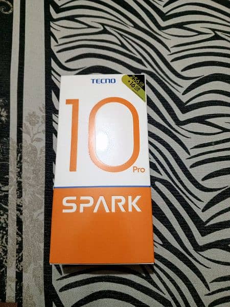 TECNO SPARK 10 Pro 16*/256 in warrenty 1