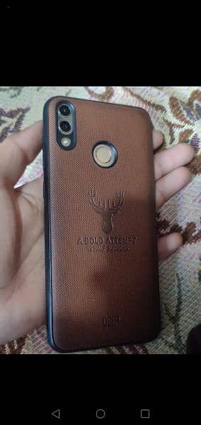 HONOR 8C FOR SALE IN 10/10 CONDITION PTA APPROVED WITH BOXstorage:3/32 8
