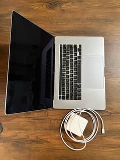 MacBook Pro (16-inch, 2019), Space Gray, 16 GB Memory, 512 SSD