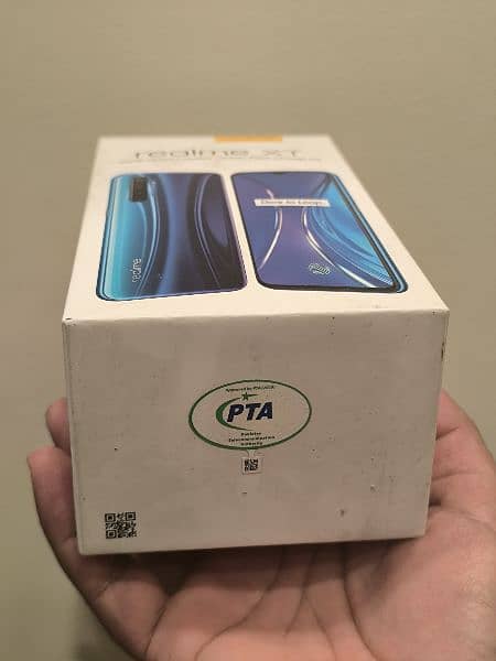 Realme xt, 8gb,128gb, ready to use, with box, in a good condition 3