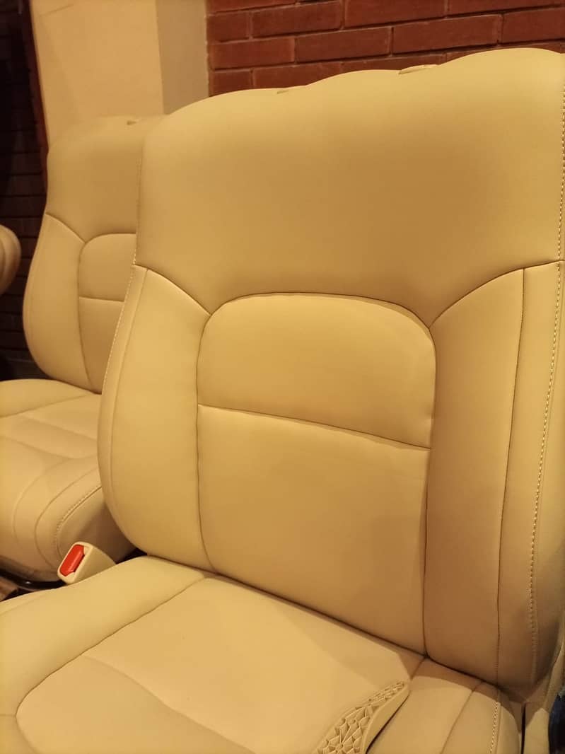Toyota V8 | Landcruiser | prado poshish seat covers japanese ethlese. 13