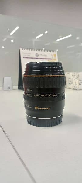 Canon 28.80 mm EF 1