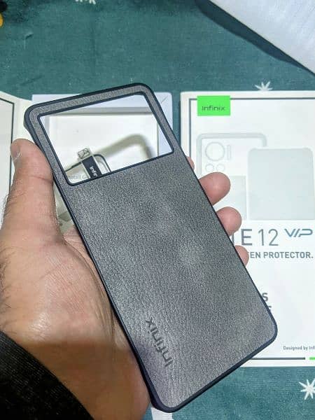 infinix note 12 vip offical case and protector 2