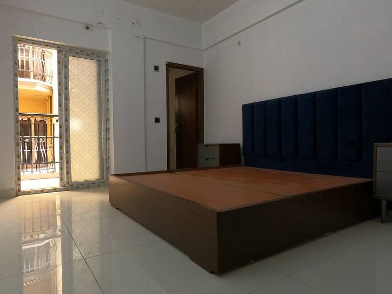 2 BEDROOM FURNISHED APARTMENT FOR SALE IN CLIFTON BLOCK 8 0