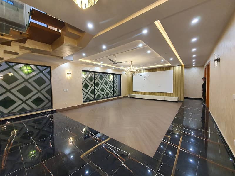 One Kanal Full House For Rent In Phase 4 Block CC DHA Lahore 12