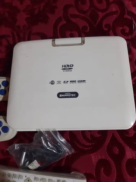 DVD/CD/usb/games mini laptop player for sale 0