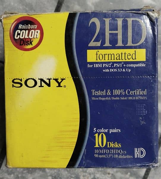 floppy disk 90mm (3.5").  03226002120 1
