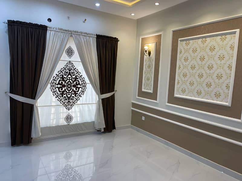 10 Marla Residential House For Sale In Shaheen Block Bahria Town Lahore 19