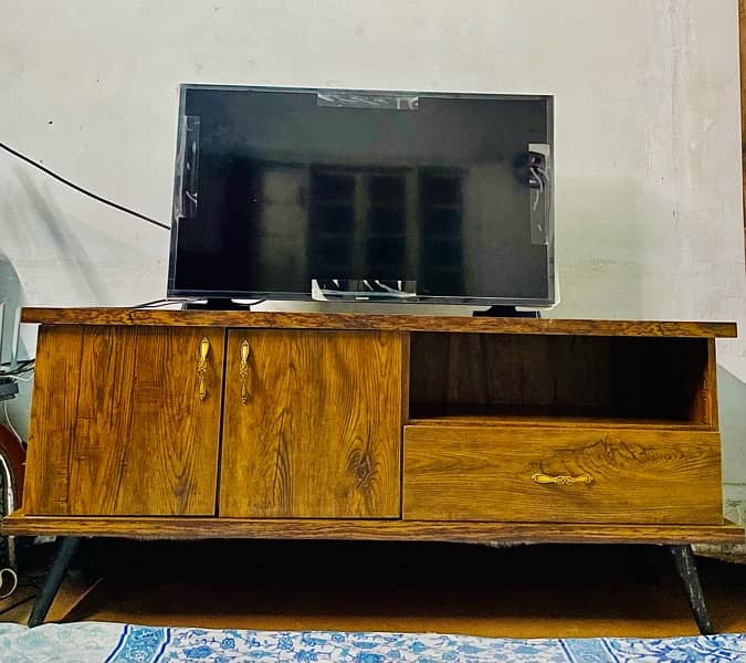 LED TV CONSOLE 0