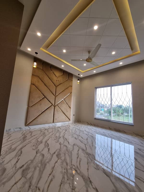 10 Marla Brand New Facing Park Latest Luxury Spanish Stylish Double Storey House Available For Sale In Valencia Town Lahore 3