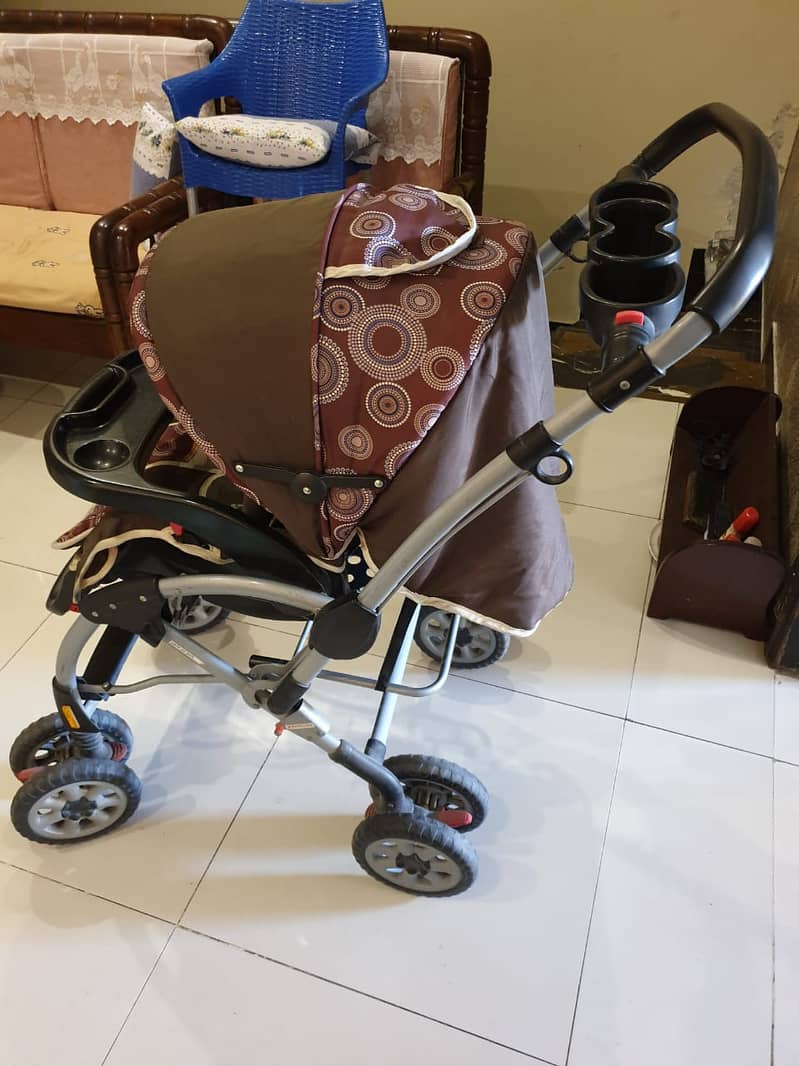 Baby pram / Car seat / baby stroller for sale Whatsapp Plz 03334216873 2