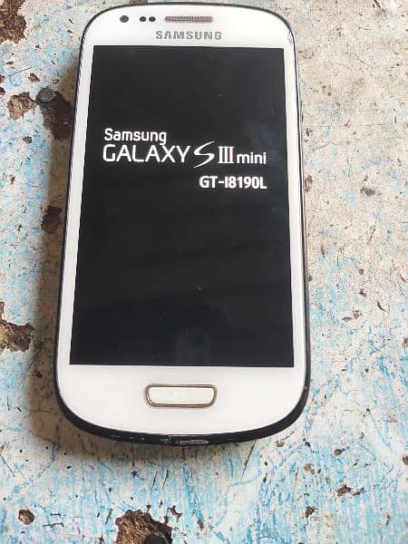 Samsung S3 mini 8190 non pta but no any fault 2