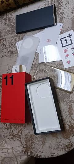 OnePlus 11 16gb 256gb need he with box non PTA