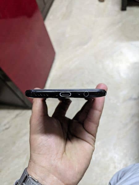 OnePlus 6   64gb condition 10/10 4