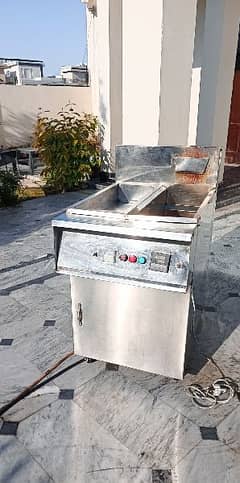 16Litre Single Fryer with one seasoning