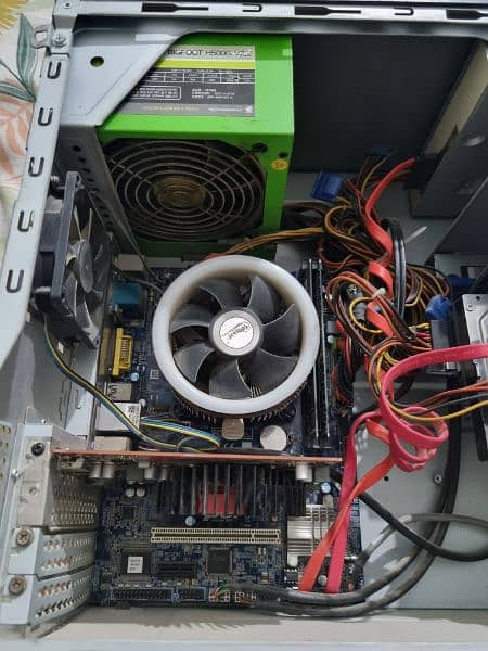 Gaming Computer with Graphics Card 3
