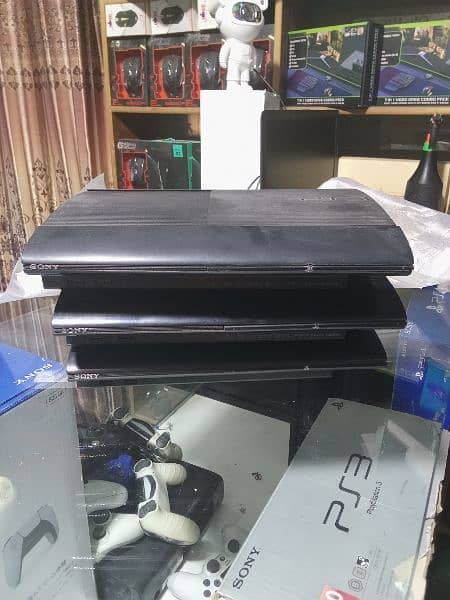 PS3 super slim model 500 gb 2