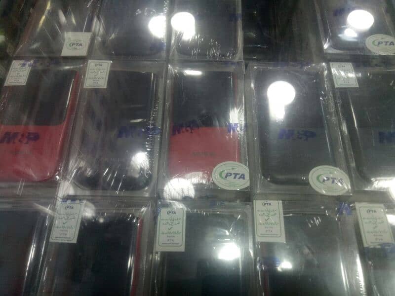 Nokia 2720flip Pta prove 1 year warrenty box pack 8