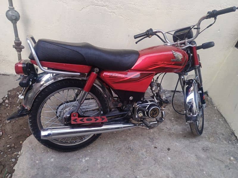 Honda CD70   for sale  in good condition 1