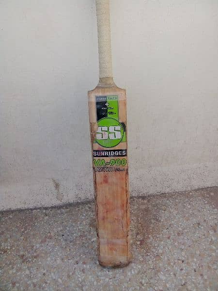 Cricket kit For sale on a reasonable price urgent basis 1