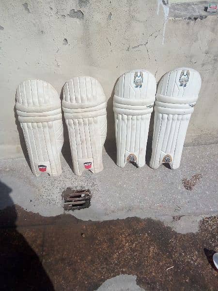 Cricket kit For sale on a reasonable price urgent basis 5