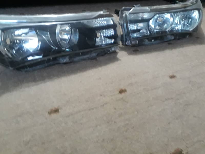 Corolla head lights 0