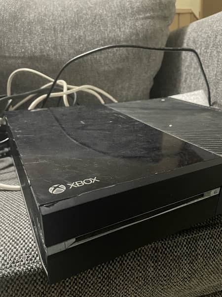 xbox one mint condition 3