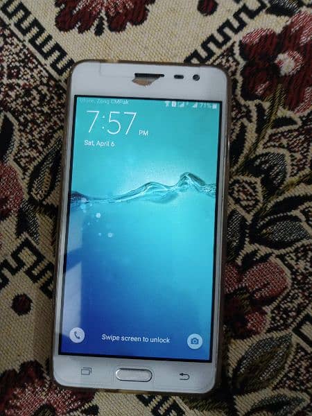 Samsung J3 pro is available for sale 3