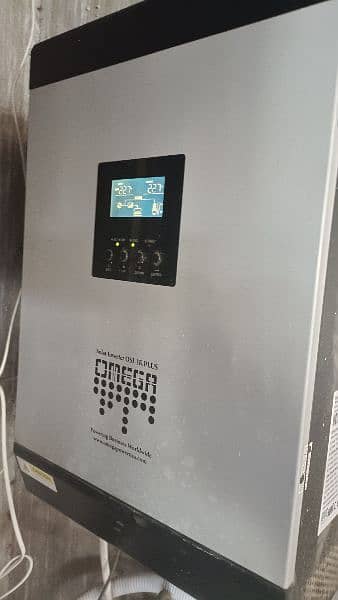4kva and 3kva 48volt used solar inverters for sale. 1